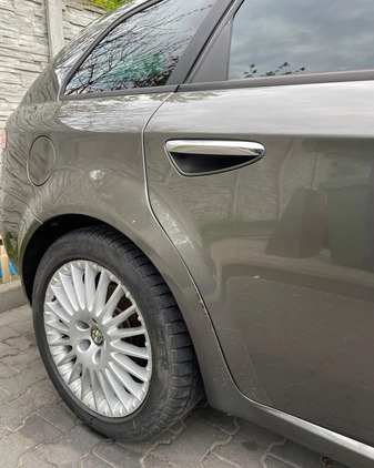 Alfa Romeo 159 cena 12900 przebieg: 220000, rok produkcji 2007 z Warszawa małe 232